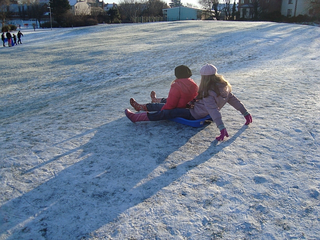 Queens Park snow