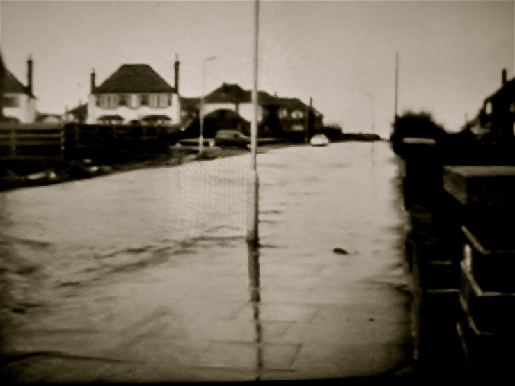 Bennetts-Lane-flooded